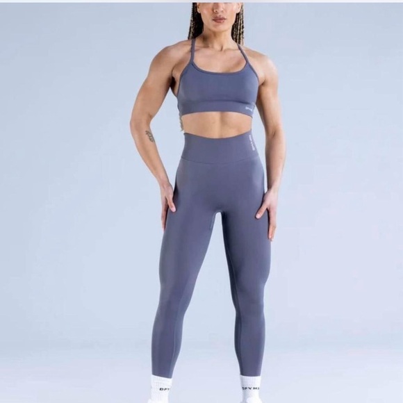 Dfyne Dynamic Set - Picture 1 of 6